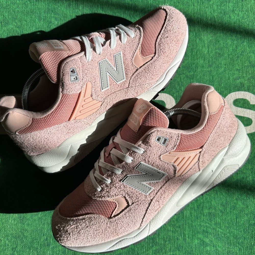 New Balance 580